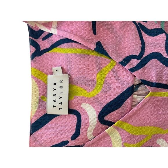 Tanya Taylor Pink Painted Floral Textured Silk 3/4 Sleeve V Neck Blouse Size 4 - Picture 3 of 8